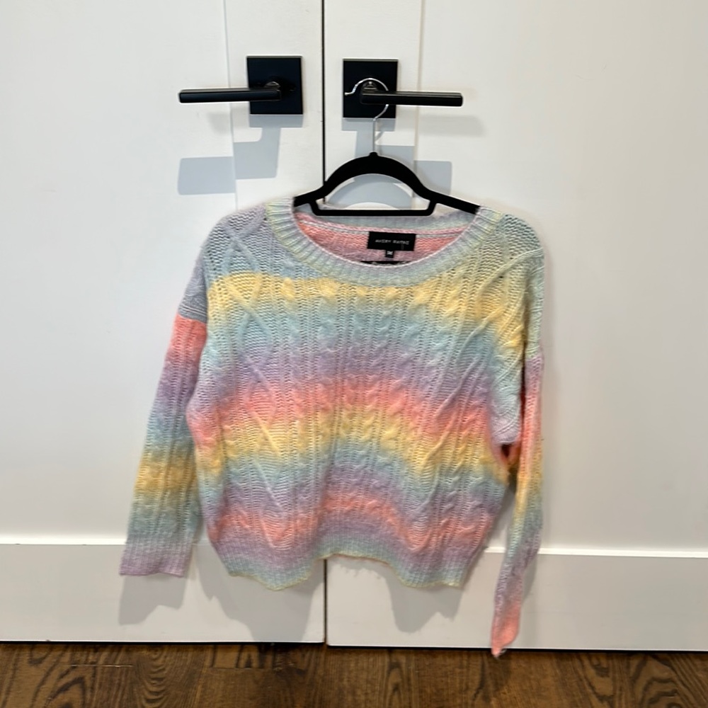 NWT Avery Rayne pastel sweater